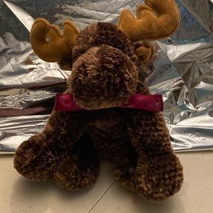 Mary Myers, plush Hartford insurance moose use button excellent condition